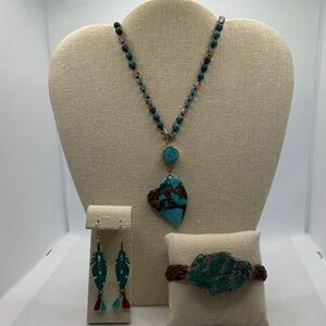 Turquoise and Brown Jewelry Set